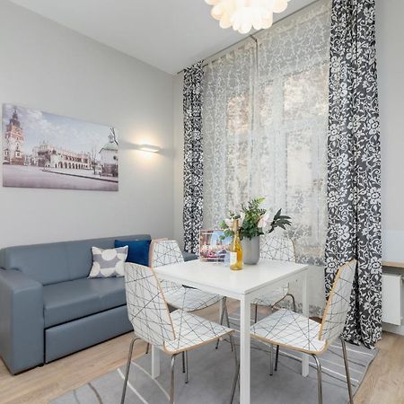 Central Planty Park Apartment Lobzowska By Noclegi Renters كراكوفيا المظهر الخارجي الصورة