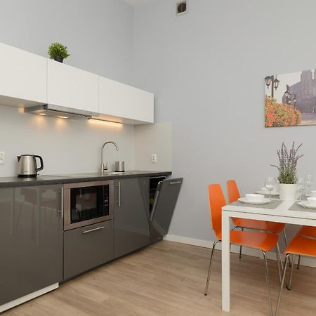 Central Planty Park Apartment Lobzowska By Noclegi Renters كراكوفيا المظهر الخارجي الصورة