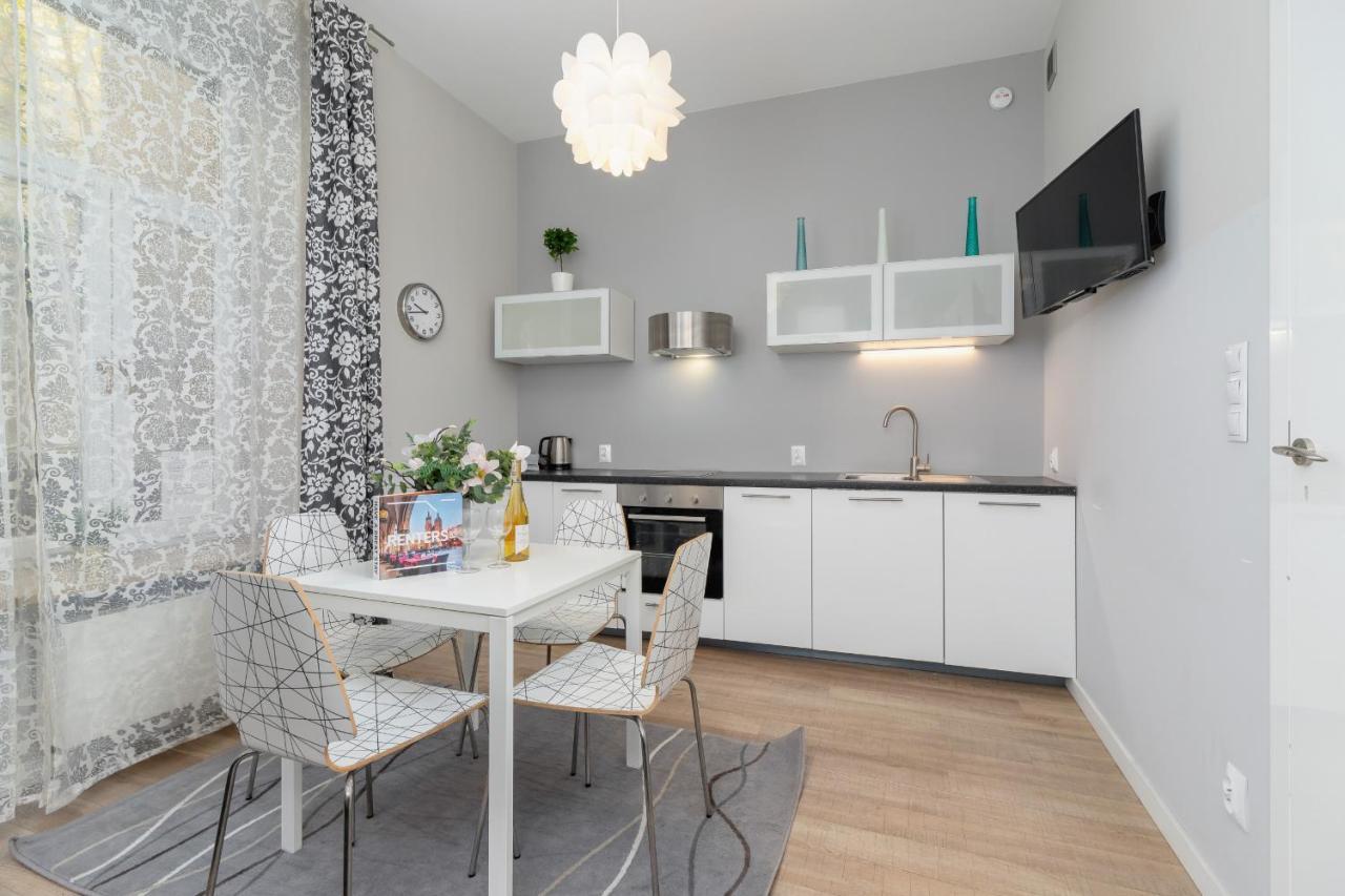 Central Planty Park Apartment Lobzowska By Noclegi Renters كراكوفيا المظهر الخارجي الصورة