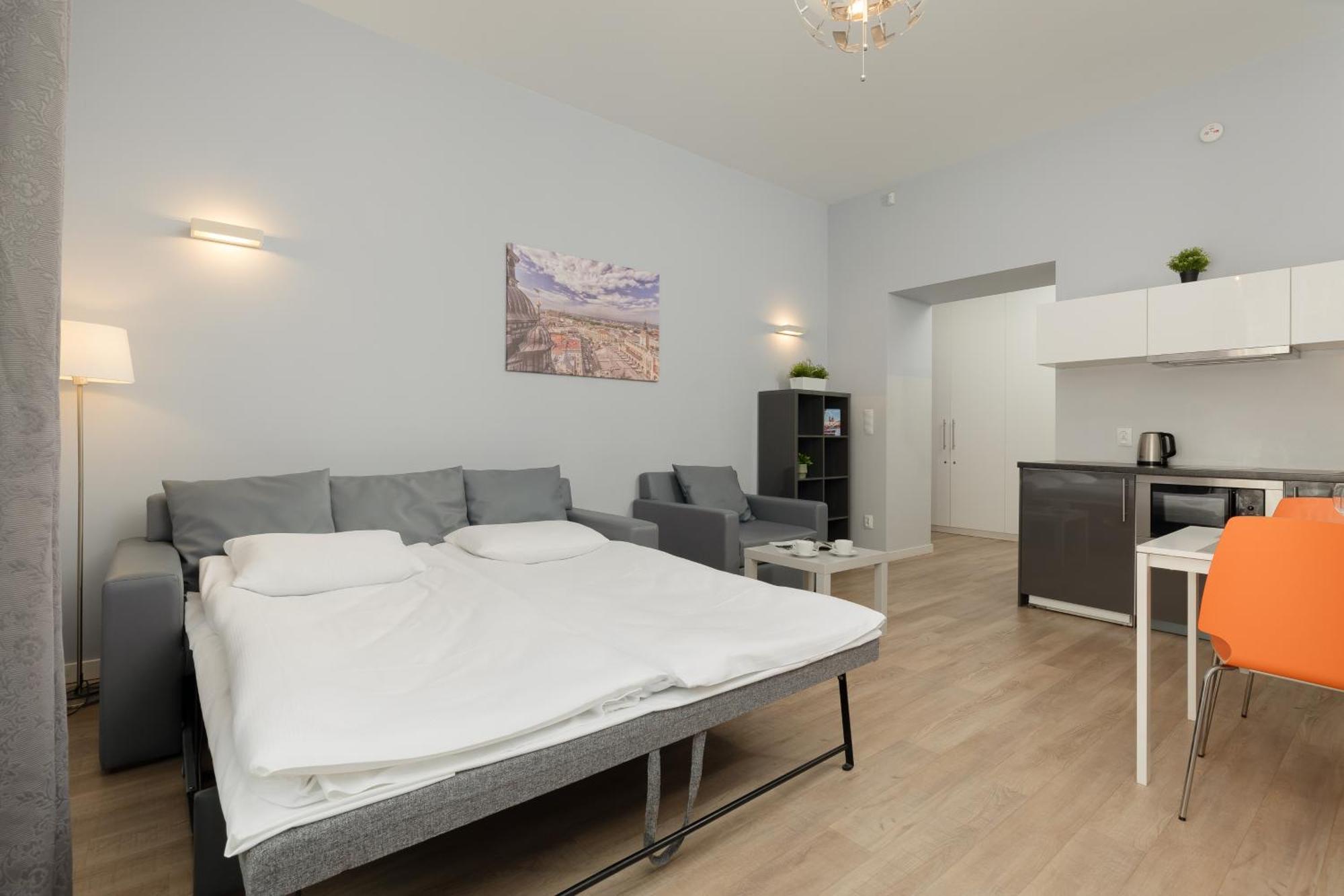 Central Planty Park Apartment Lobzowska By Noclegi Renters كراكوفيا المظهر الخارجي الصورة