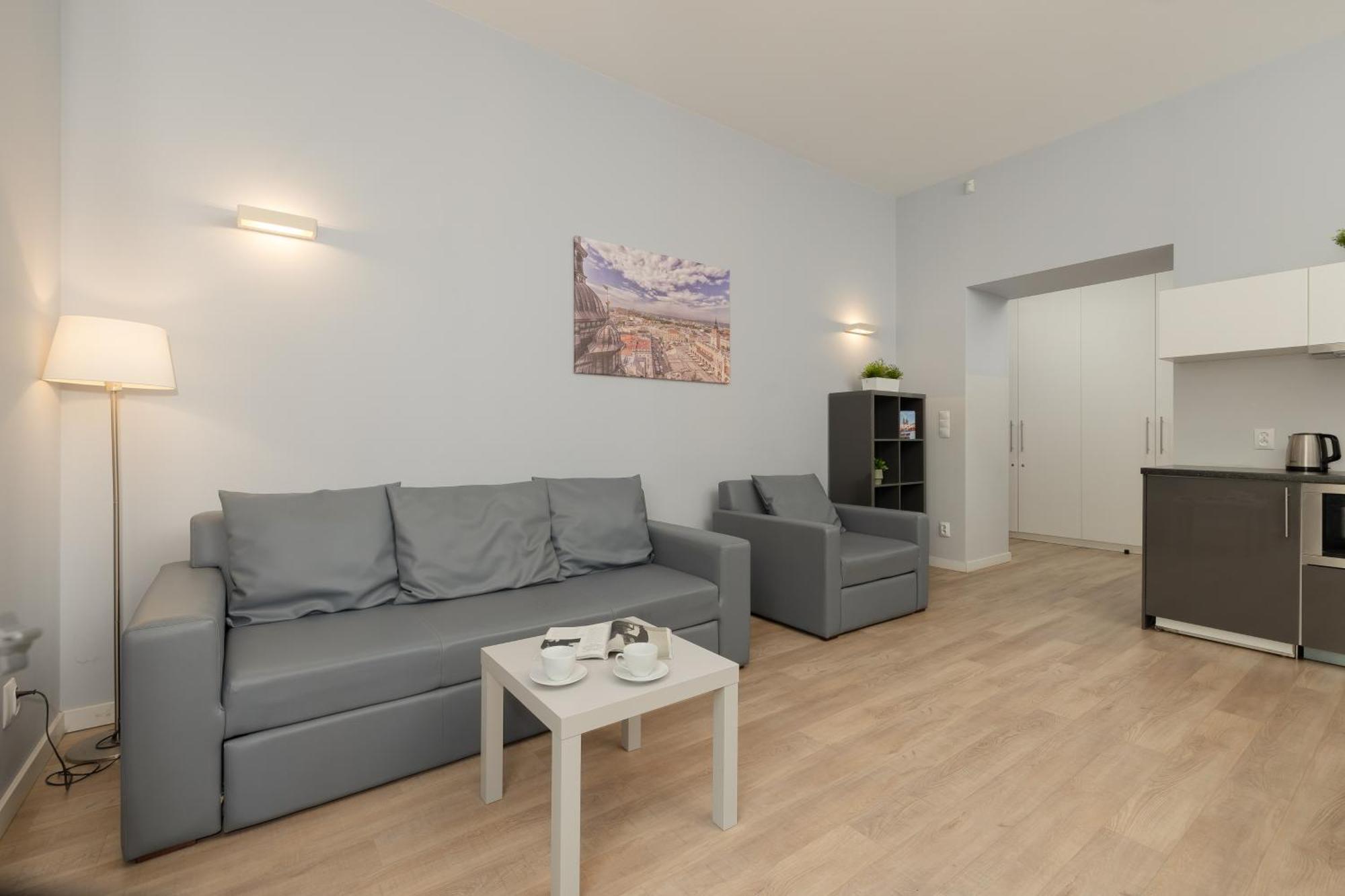 Central Planty Park Apartment Lobzowska By Noclegi Renters كراكوفيا المظهر الخارجي الصورة